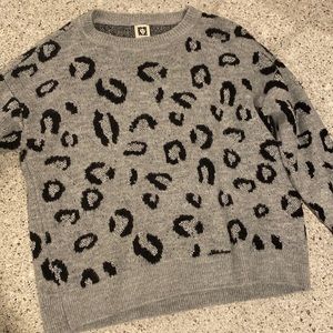 Anne Klein sweater Size-L